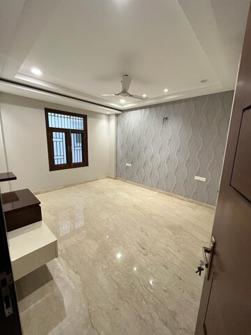 4 BHK Builder Floor For Rent in Janakpuri