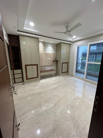 Living Room in 4 BHK Builder Floor at Janakpuri – for Rent