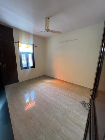 Bedroom in 2 BHK Builder Floor at Janakpuri – for Rent