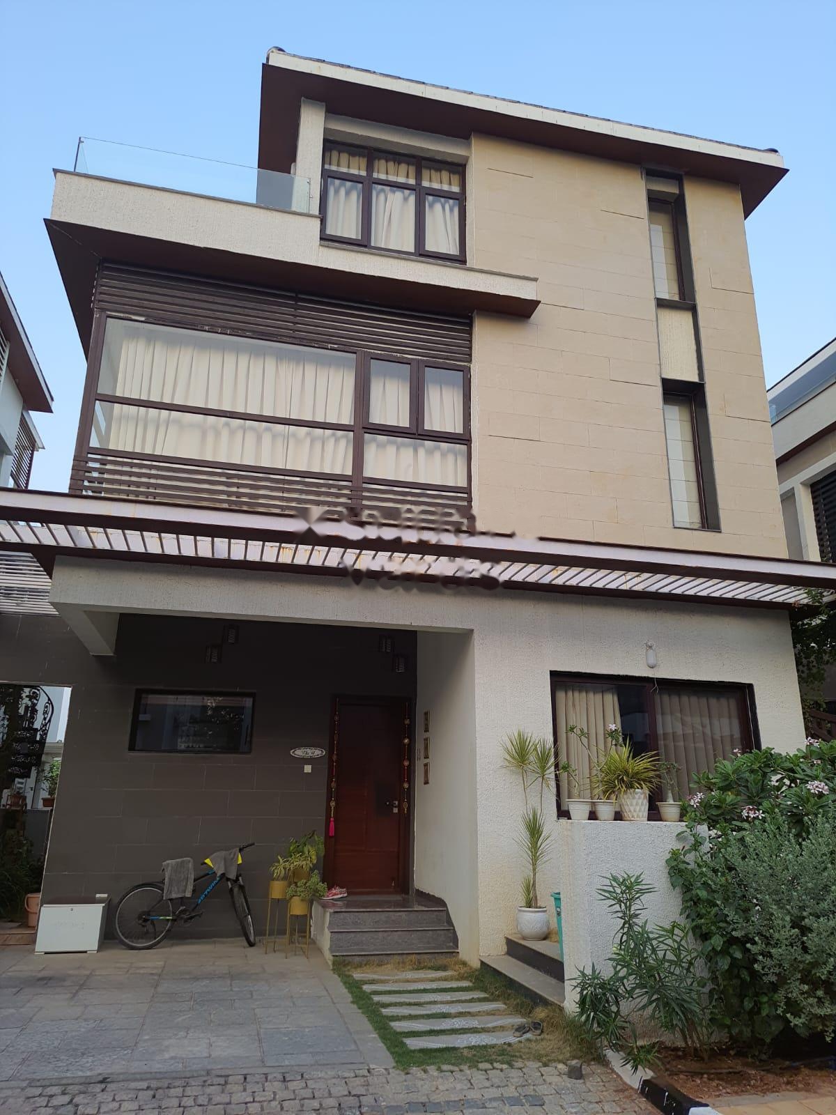 Rental 4 Bedroom 2700 Sq.Ft. Villa in Mantri Group Mantri Euphoria