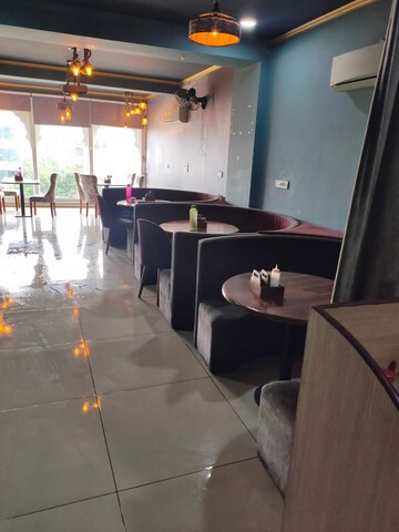 Team Area in  Shop at Mansarovar – for Rent