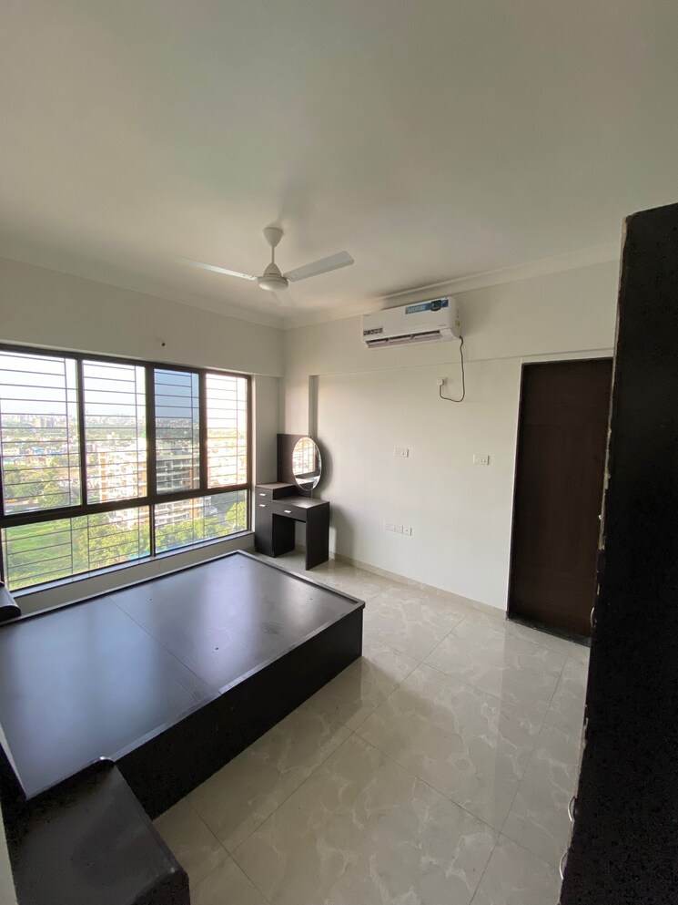 Master Bedroom, goel-ganga-florentina 3 Bedroom 1480 Sq.Ft. Apartment In Nibm Annexe Pune 5802756