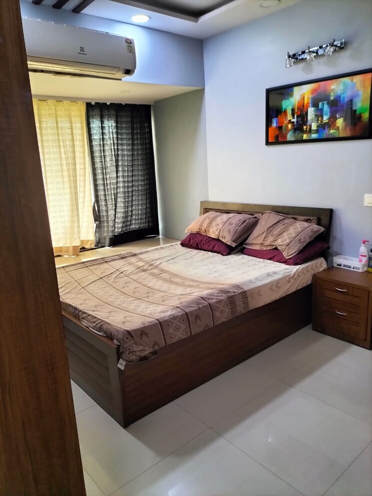 Master Bedroom, palash-towers 2 Bedroom 1000 Sq.Ft. Apartment In Andheri West Mumbai 5809744