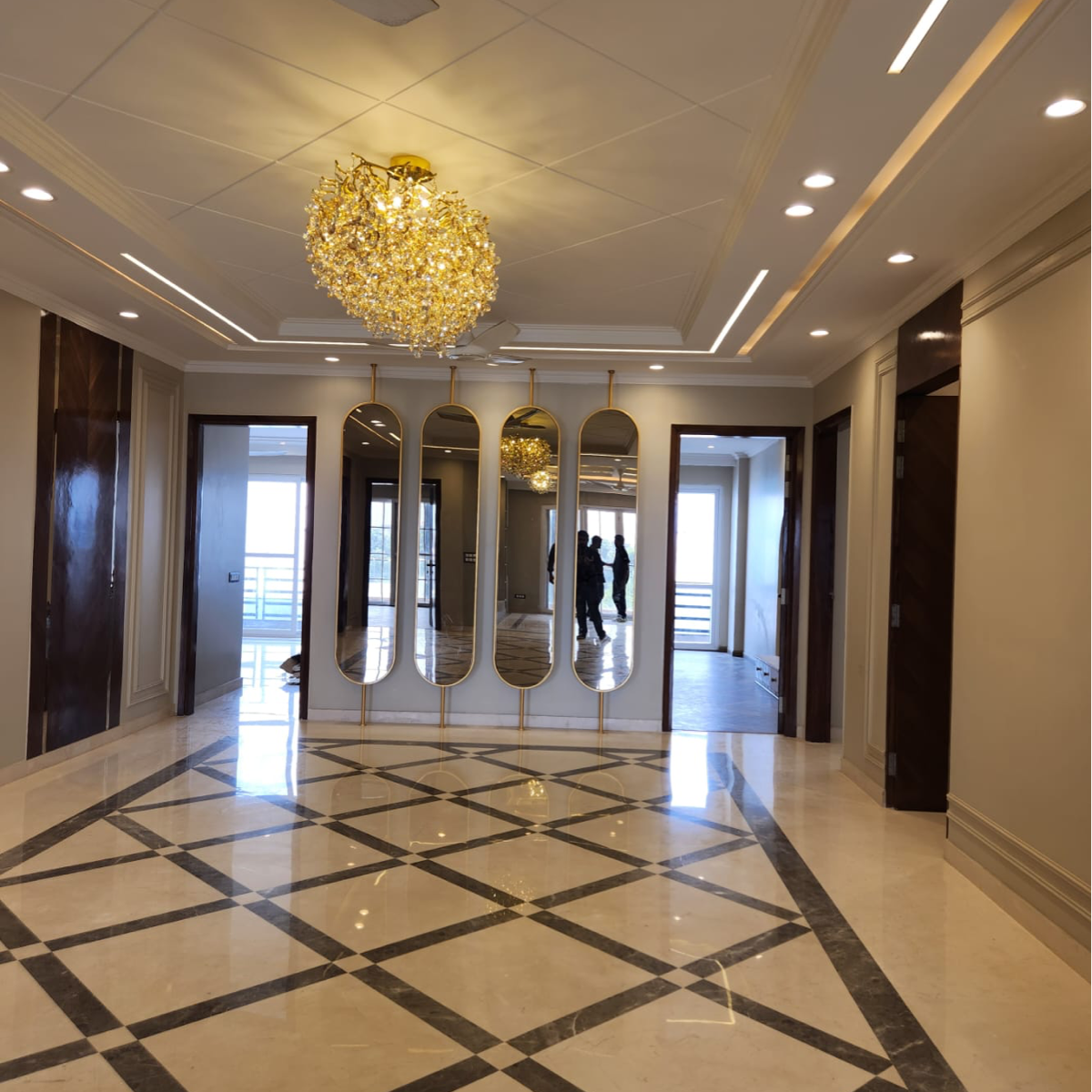 Resale 4 Bedroom 2800 Sq.Ft. Builder Floor in Uppal Southend, Sector 49