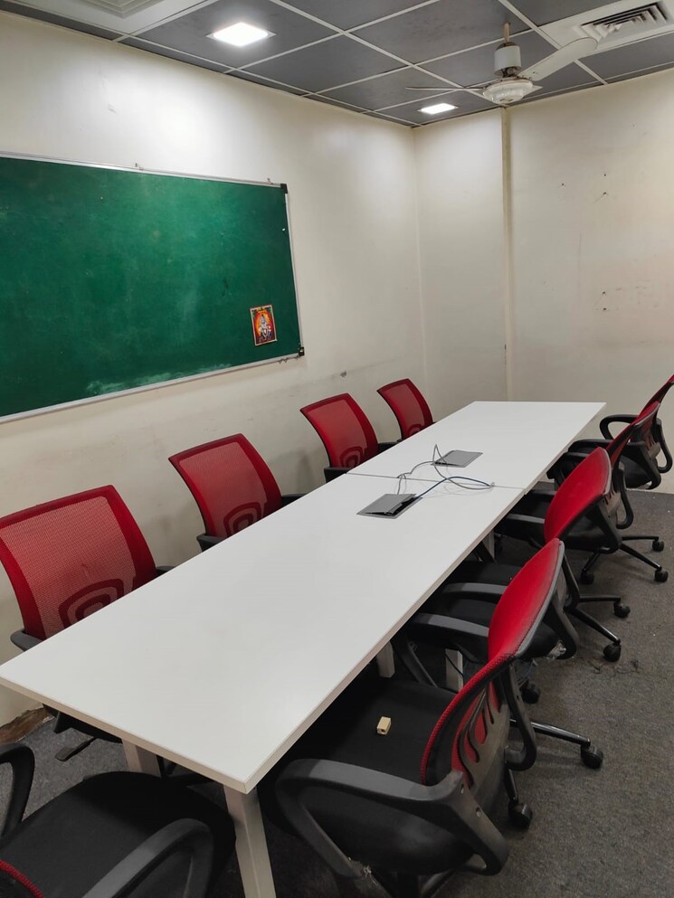Team Area, aurora-tower Commercial Office Space 1600 Sq.Ft. In Camp Pune 5828128