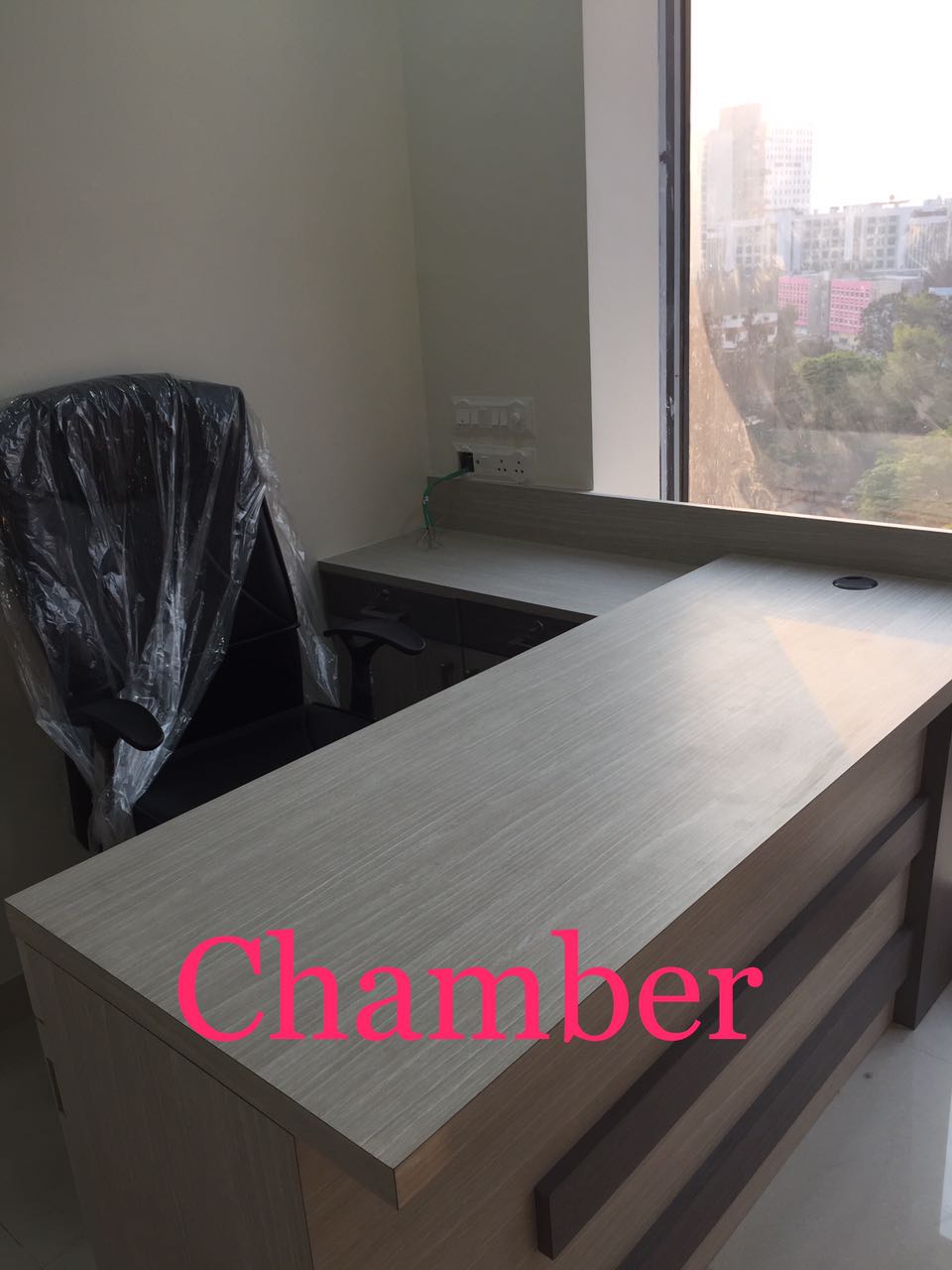 Rental Commercial Office Space 800 Sq.Ft. in Salt Lake Sector V Kolkata