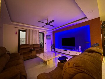 Living Room in 3 BHK Builder Floor at Ansal Sushant Lok I, Sector 43 – for Rent