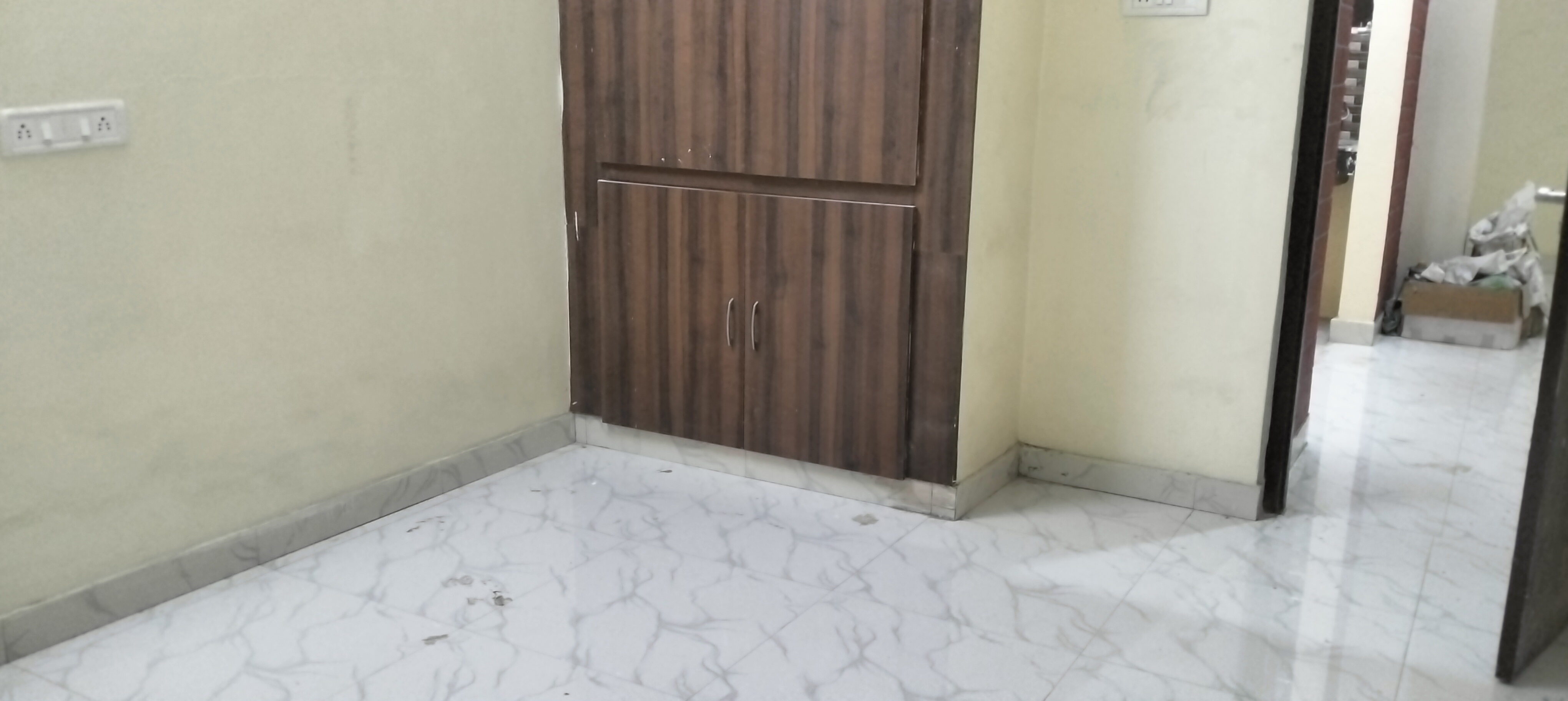 Rental 2 Bedroom 1000 Sq.Ft. Independent House in Alaknanda Apartment