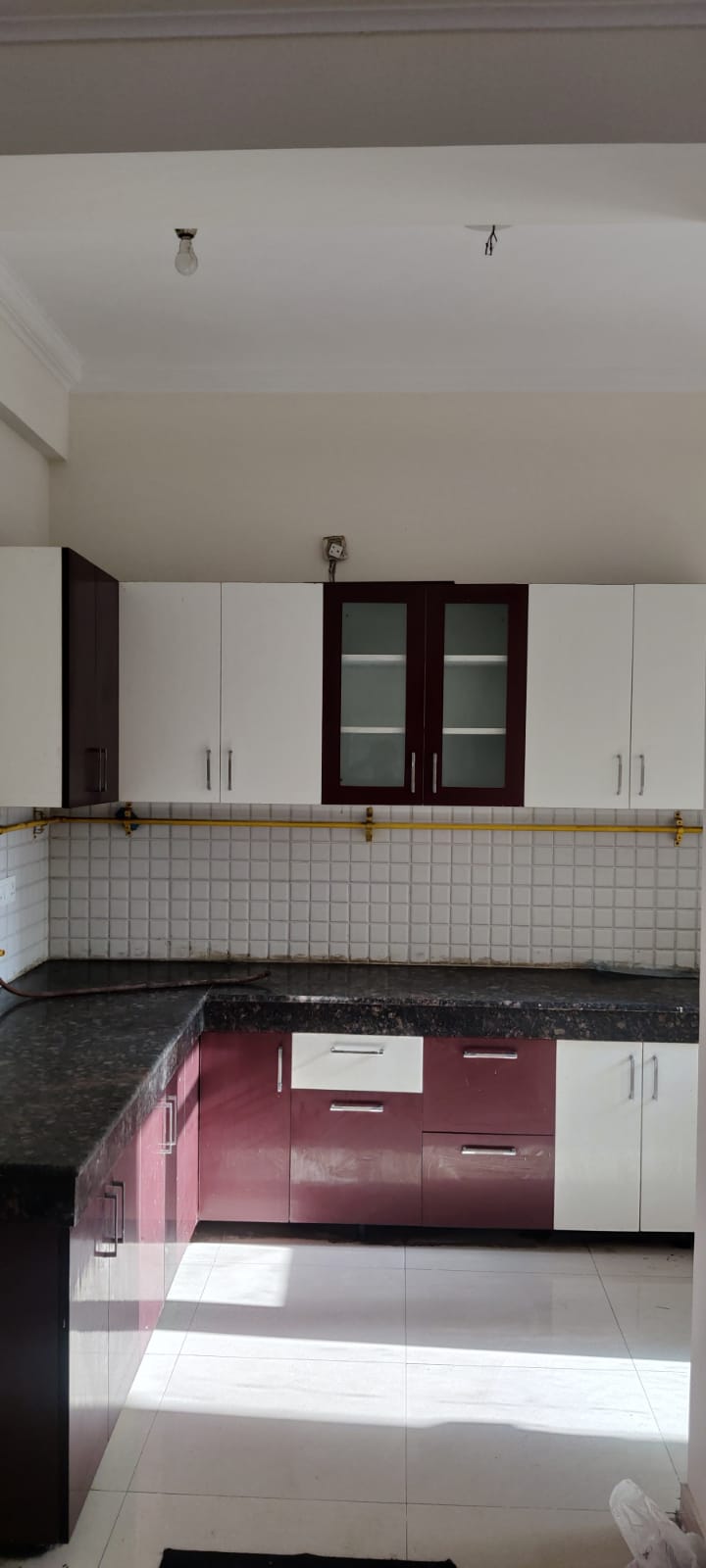 Rental 2.5 Bedroom 1295 Sq.Ft. Apartment in Apex Athena, Sector 75