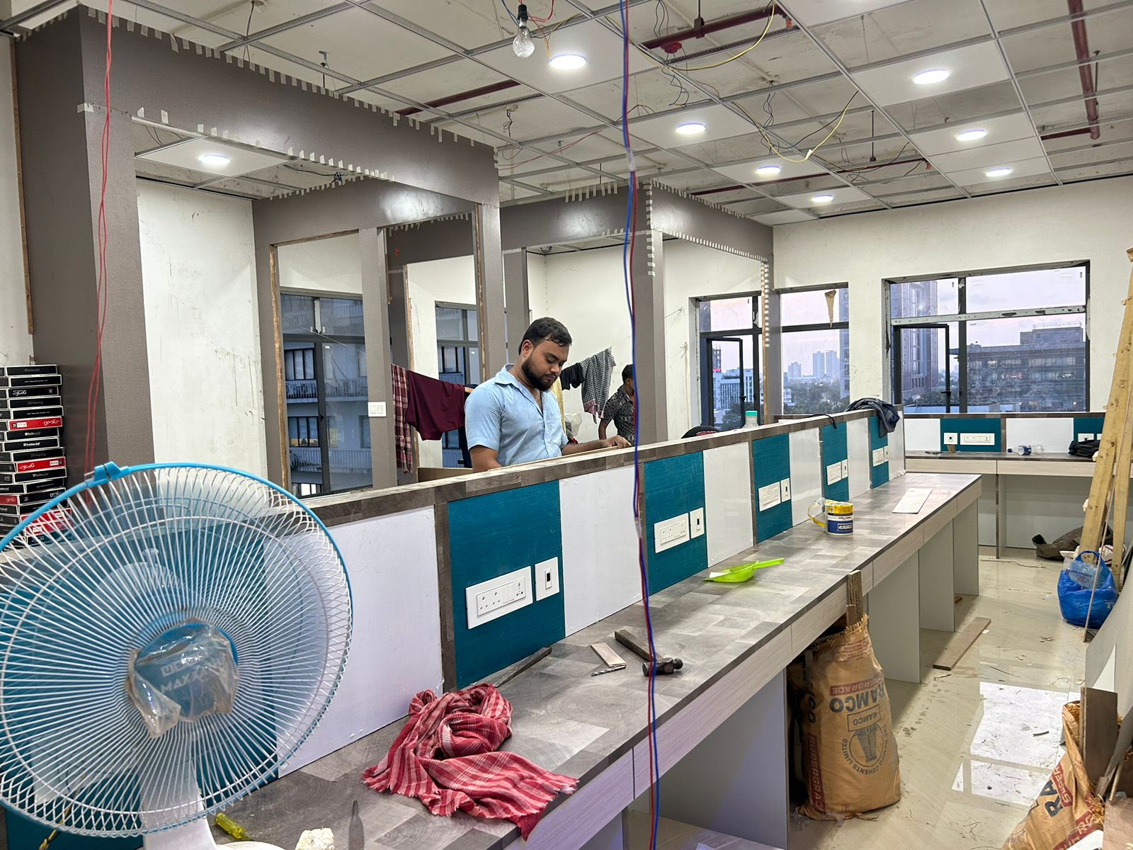 Rental Commercial Office Space 936 Sq.Ft. in Salt Lake Sector V Kolkata