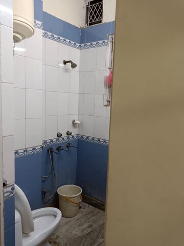 Bathroom in 1 BHK Builder Floor at Lajpat Nagar 4 – for Rent