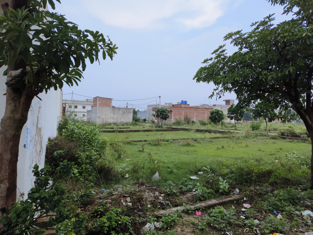 Resale 1000 Sq.Ft. Plot in Sarojini Nagar Lucknow 5848136