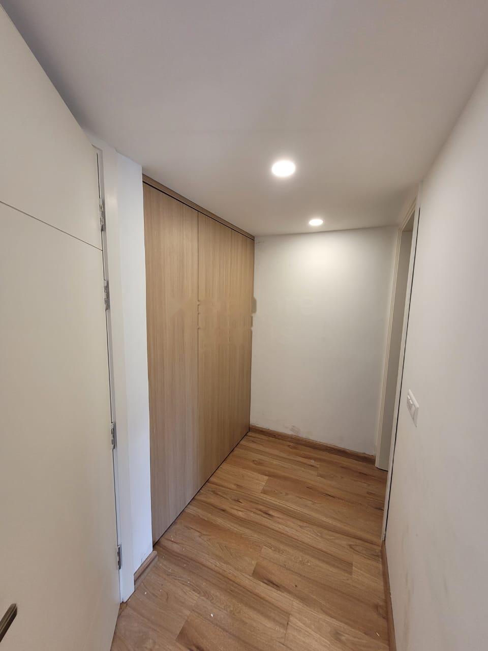 Rental 3 Bedroom 2200 Sq.Ft. Apartment in Uppal Southend, Sector 49