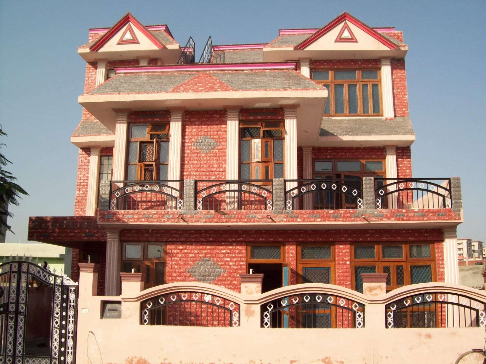 6+ BHK Independent House For Resale in NTPC Aanadham Sector Chi ii Greater Noida 5848941