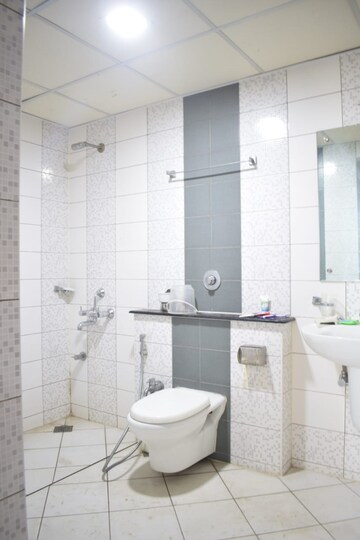 Bathroom in 5 BHK Apartment at Sobha Carnation Pune, Kondhwa – for Rent