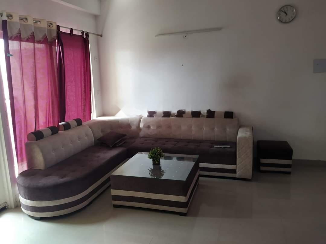 Rental 3.5 Bedroom 1780 Sq.Ft. Apartment in Ramprastha Awho, Sector 95