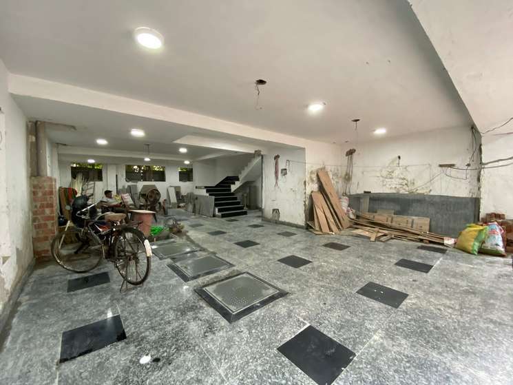 3 Bedroom 1400 Sq.Ft. Builder Floor in Kishangarh Delhi
