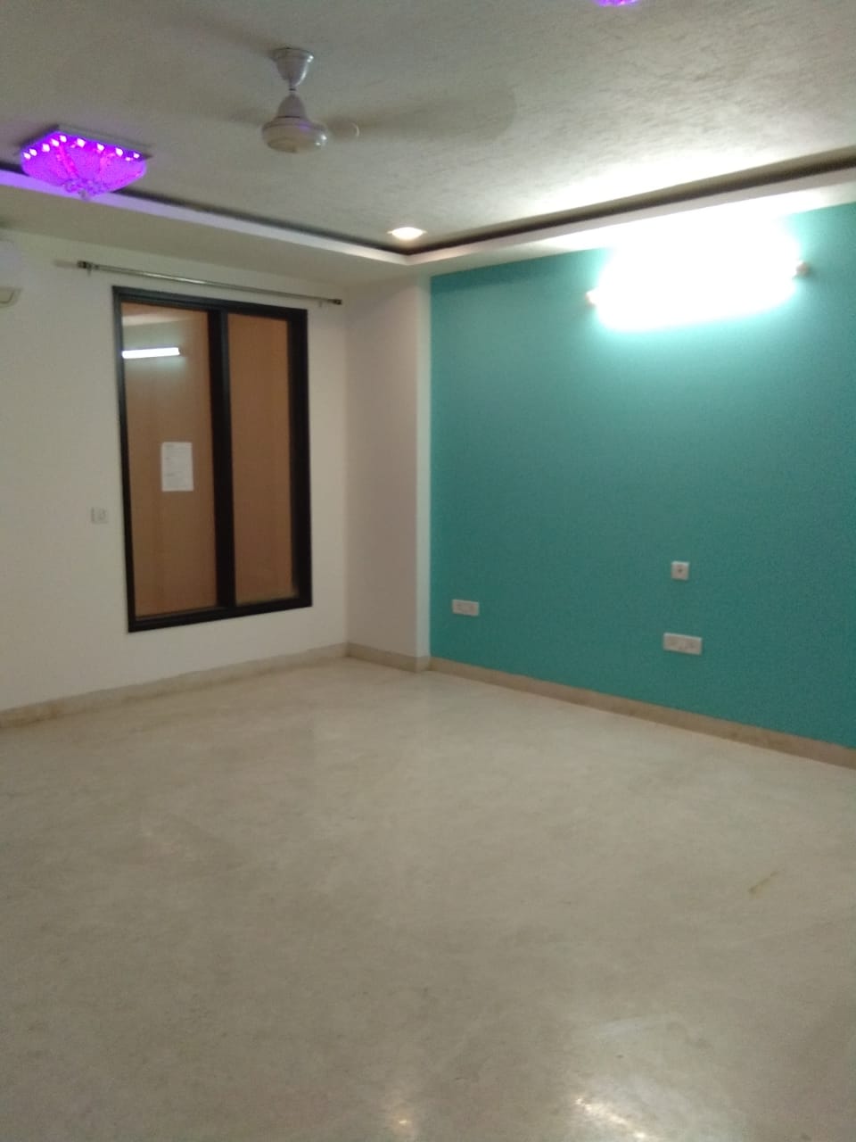 Resale 3 Bedroom 1400 Sq.Ft. Apartment in Ip Extension Delhi 5748708