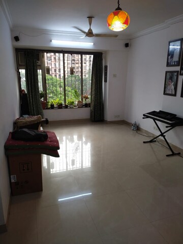 Living Room in 3 BHK Apartment at Ajmera Beverly Hills and Royal Empire, Andheri West – for Rent