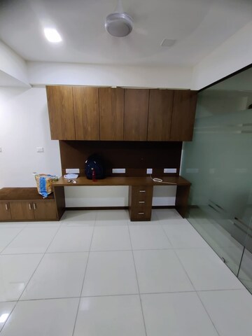  Office Space For Rent in Satellite
