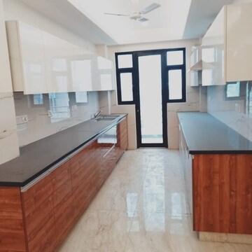 Kitchen in 3 BHK Builder Floor at Vipul World Floors, Sector 48 – for Rent