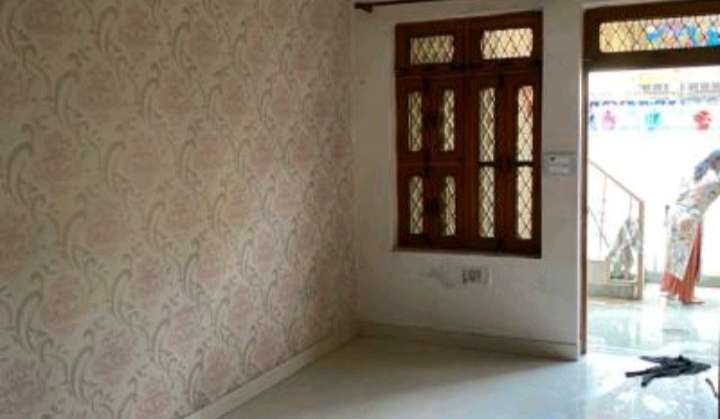 6+ Bedroom 112 Sq.Mt. Independent House in Govindpuram Ghaziabad