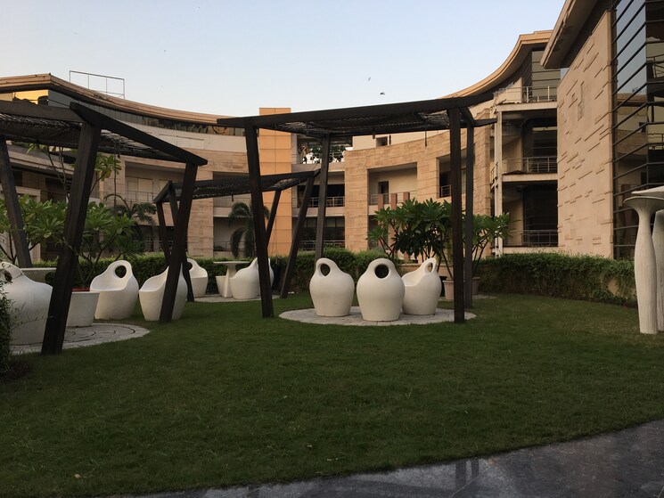 Garden, sector 127 Commercial Office Space 5000 Sq.Ft. In Sector 127 Noida 5863936