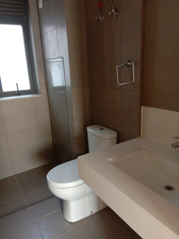 Bathroom in 3 BHK Apartment at Ireo Skyon, Sector 60 – for Rent