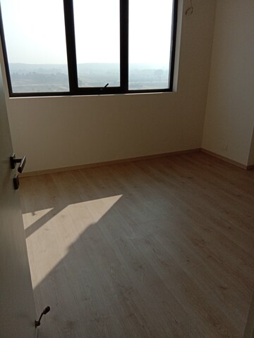 3 BHK Apartment For Rent in Ireo Skyon, Sector 60