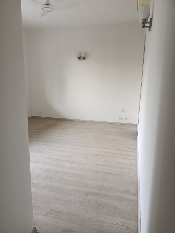 Room, ireo-skyon 4 Bedroom 2791 Sq.Ft. Apartment In Sector 60 Gurgaon 5867344