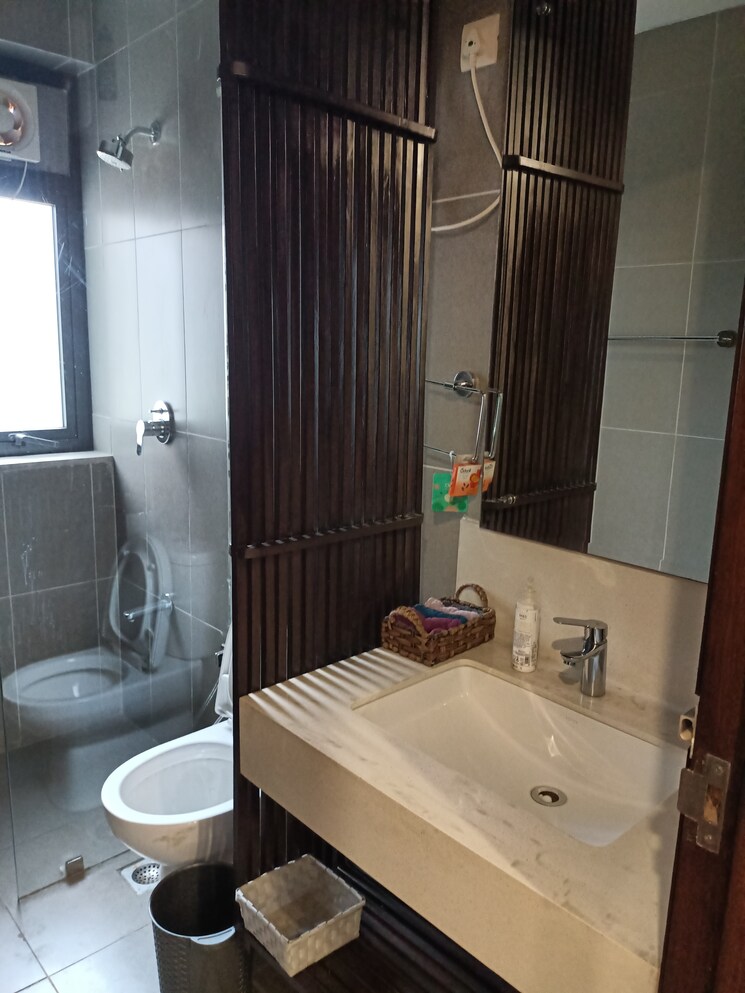 Bathroom, ireo-skyon 3 Bedroom 2045 Sq.Ft. Apartment In Sector 60 Gurgaon 5871239