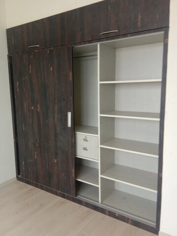 Bathroom in 2 BHK Apartment at Ireo Skyon, Sector 60 – for Rent