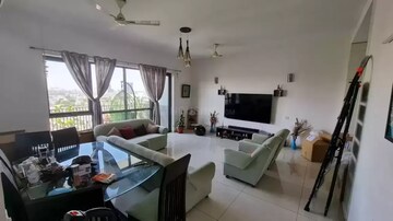 Room in 3 BHK Apartment at Vatika Sovereign Next, Sector 82a – for Sale