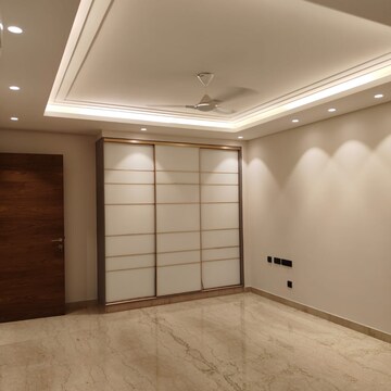 Room in 2 BHK Apartment at Emaar Digi Homes, Sector 62 – for Rent