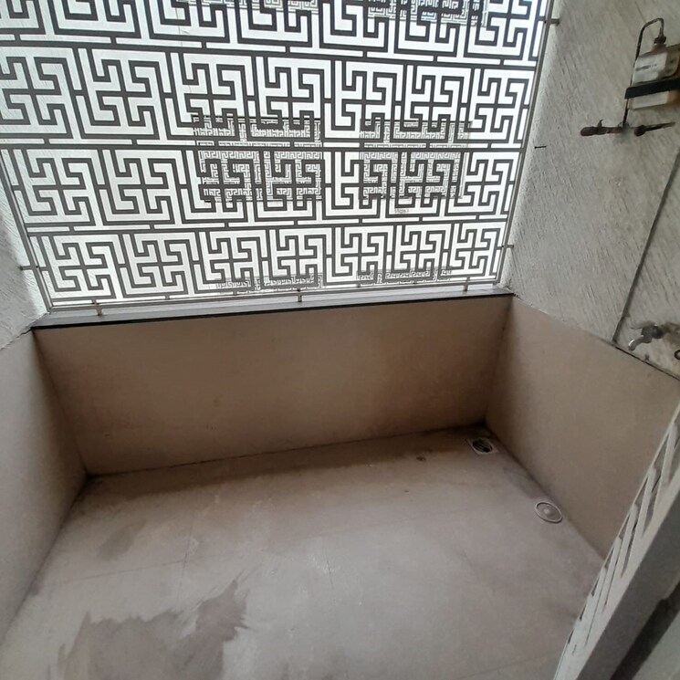 Nearby, goel-ganga-glitz 2 Bedroom 1000 Sq.Ft. Apartment In Undri Pune 5872891