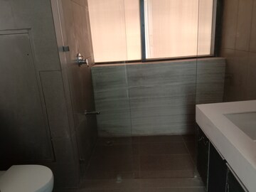 Bathroom in 3 BHK Apartment at Ireo Skyon, Sector 60 – for Rent