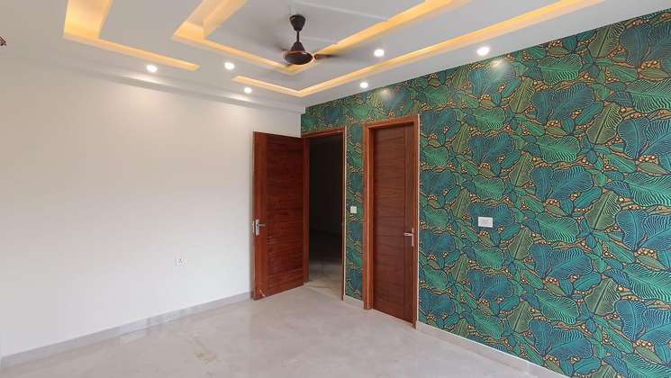 4 Bedroom 2500 Sq.Ft. Builder Floor in Green Fields Colony Faridabad