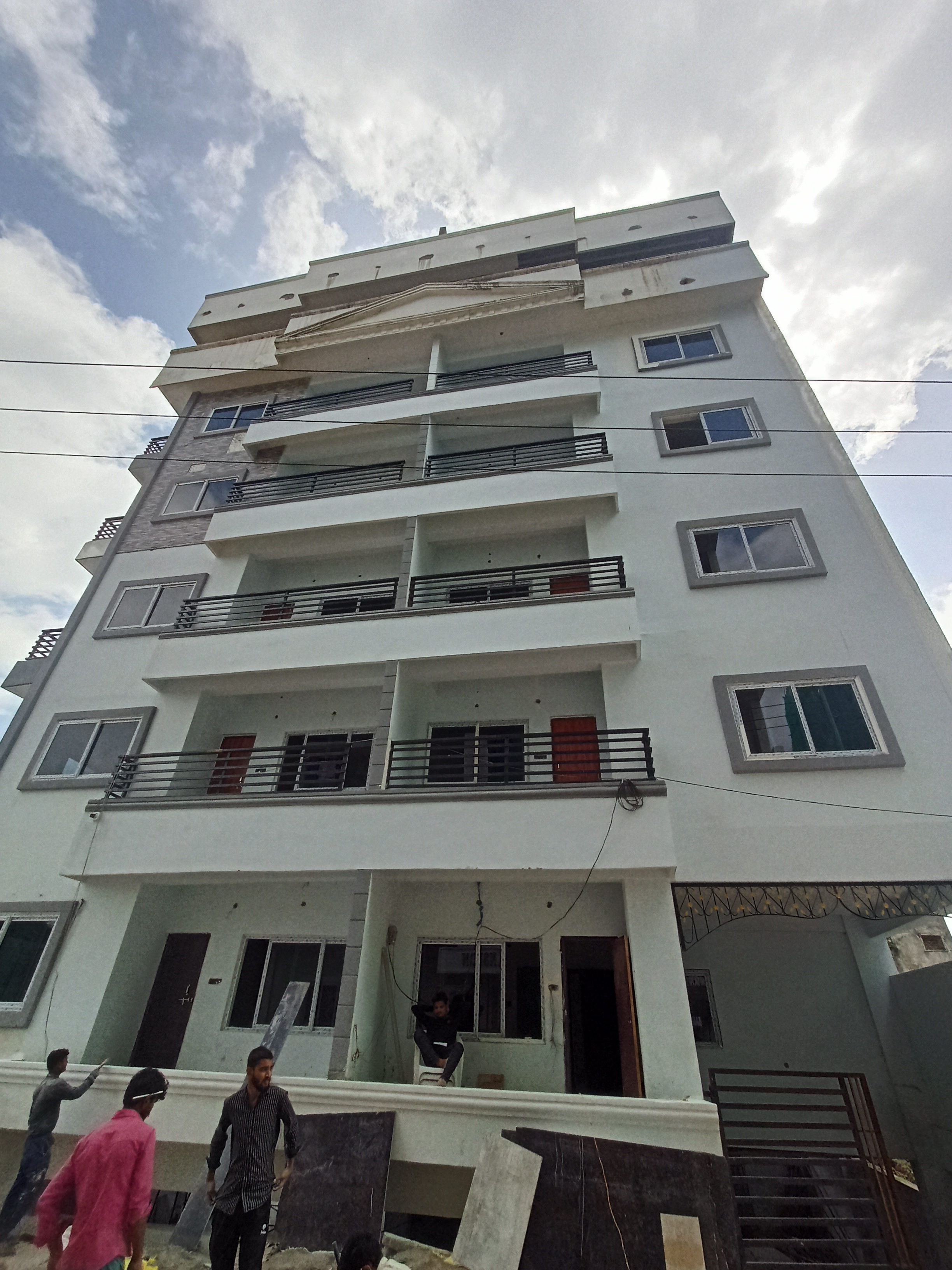 Resale 6+ Bedroom 264 Sq.Yd. Independent House in Tolichowki Hyderabad