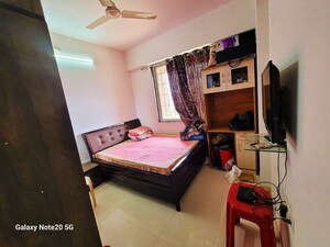 Bedroom in 2 BHK Apartment at Kondhwa Budruk – for Sale