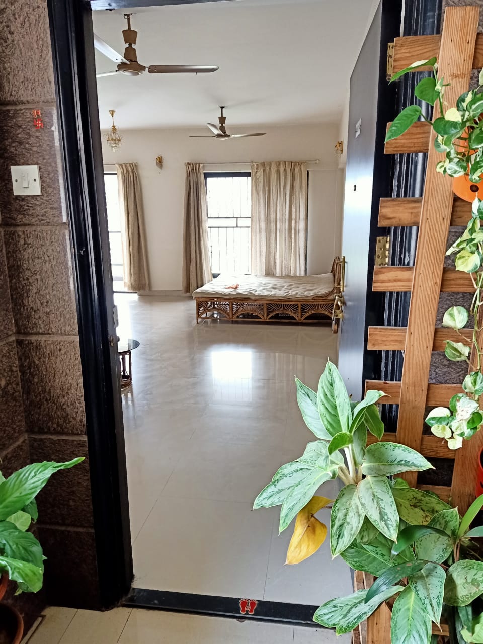 2 BHK Apartment For Rent in Raheja Vistas Phase 1 Mohammadwadi Pune  5878260