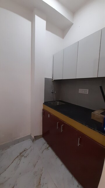Building Lobby in Studio Builder Floor at Ansal Sushant Lok I, Sector 43 – for Rent