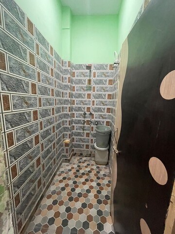 Bathroom in 1 BHK Builder Floor at Dwarka Mor – for Rent