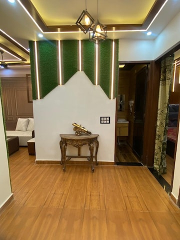 Room in 3 BHK Builder Floor at Dwarka Mor – for Sale