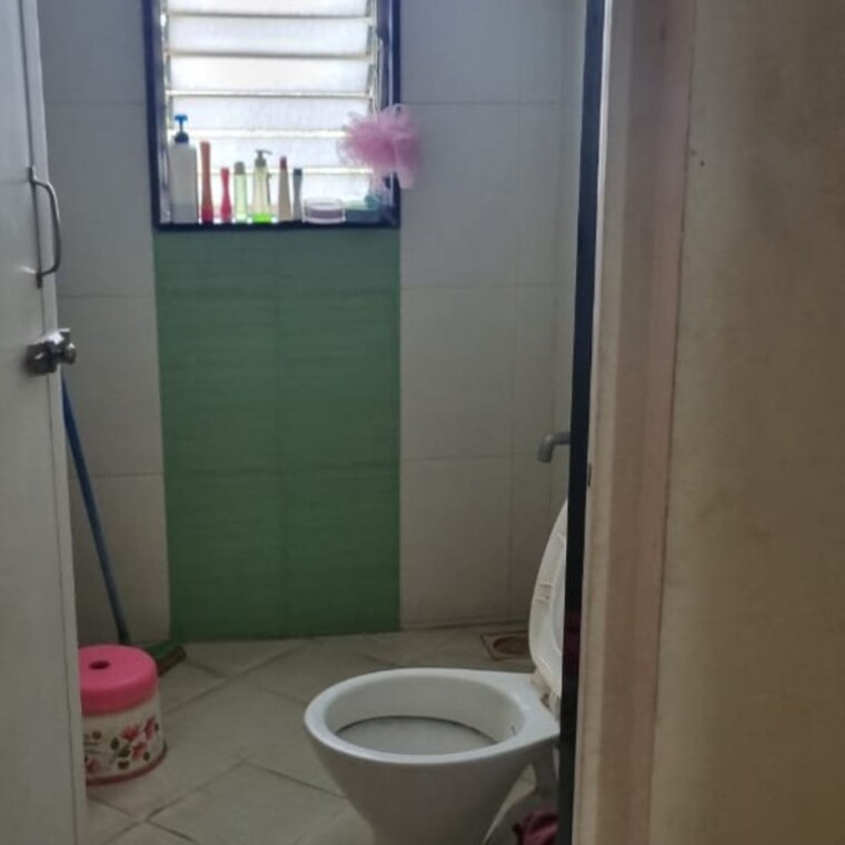 Bathroom, suyog-laher 2 Bedroom 1000 Sq.Ft. Apartment In Kondhwa Pune 5886512
