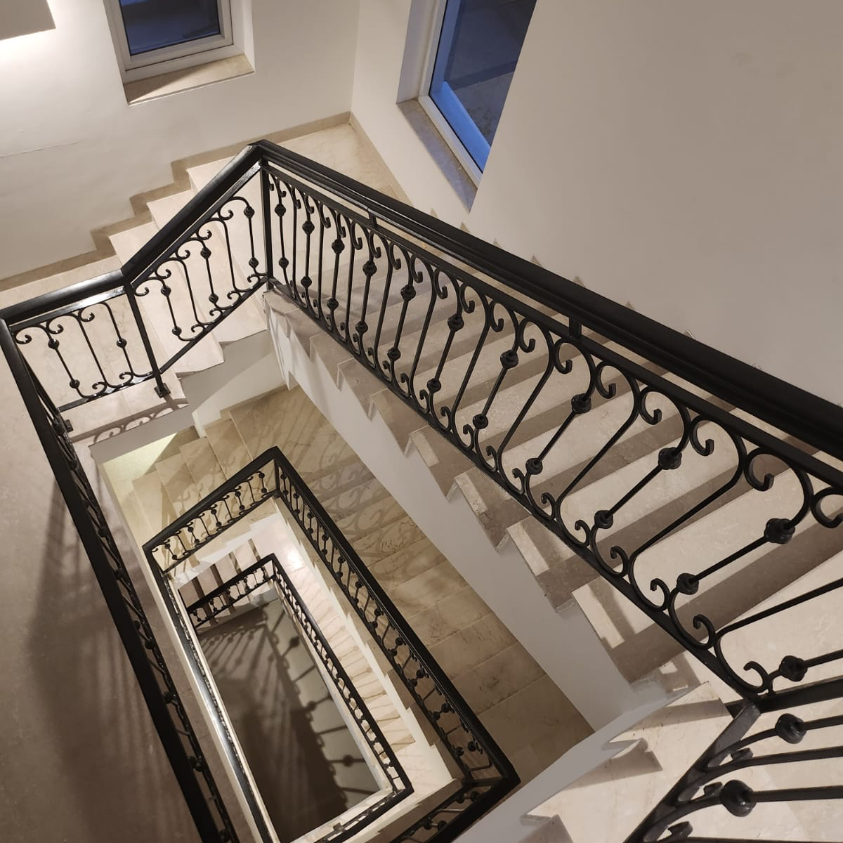 Rental 5 Bedroom 7500 Sq.Ft. Villa in Unitech Nirvana Country Cedar