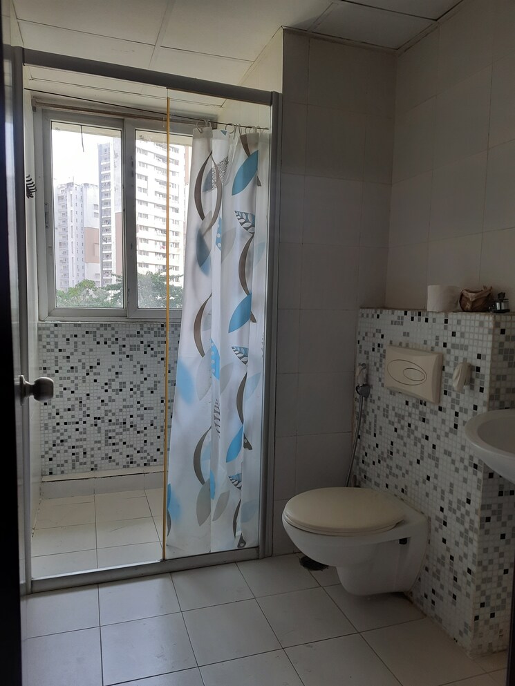 Bathroom, rosedale-garden-complex 3 Bedroom 2231 Sq.Ft. Apartment In Rajarhat Kolkata 5889392