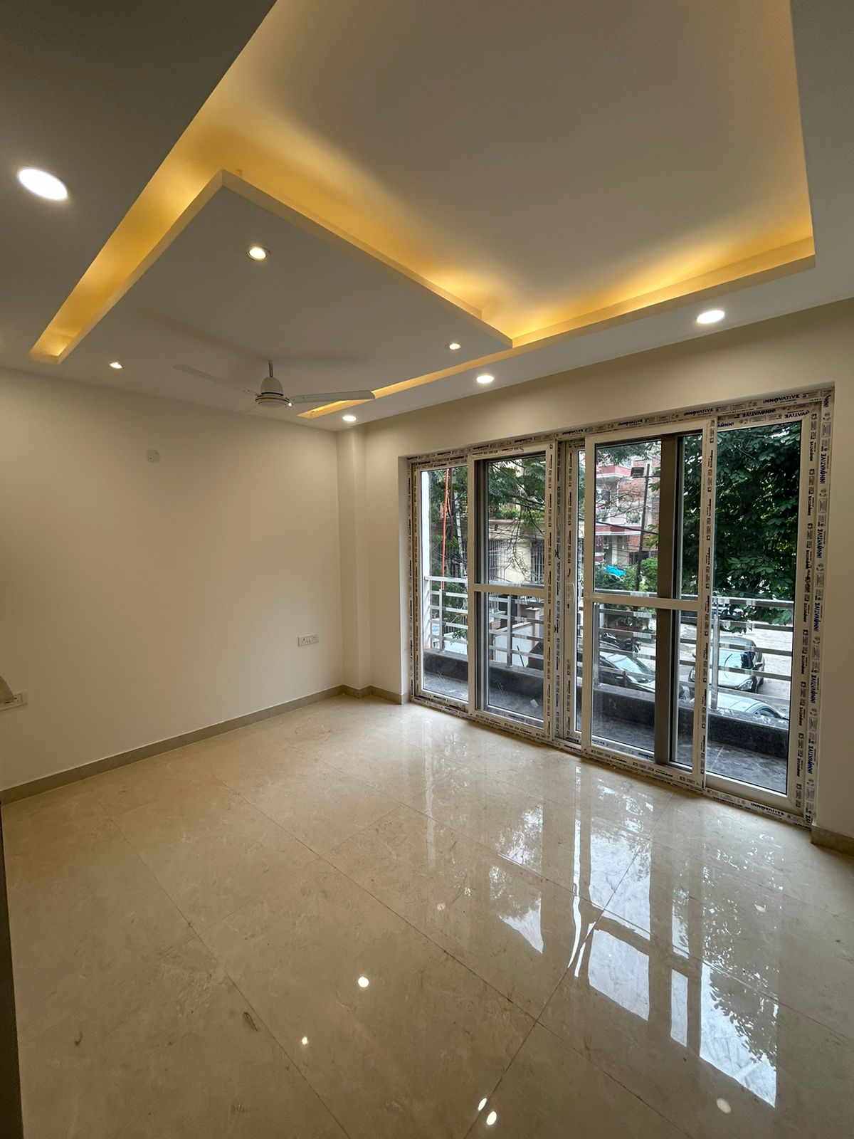 Rental 3 Bedroom 1200 Sq.Ft. Builder Floor in Shivalik Apartments