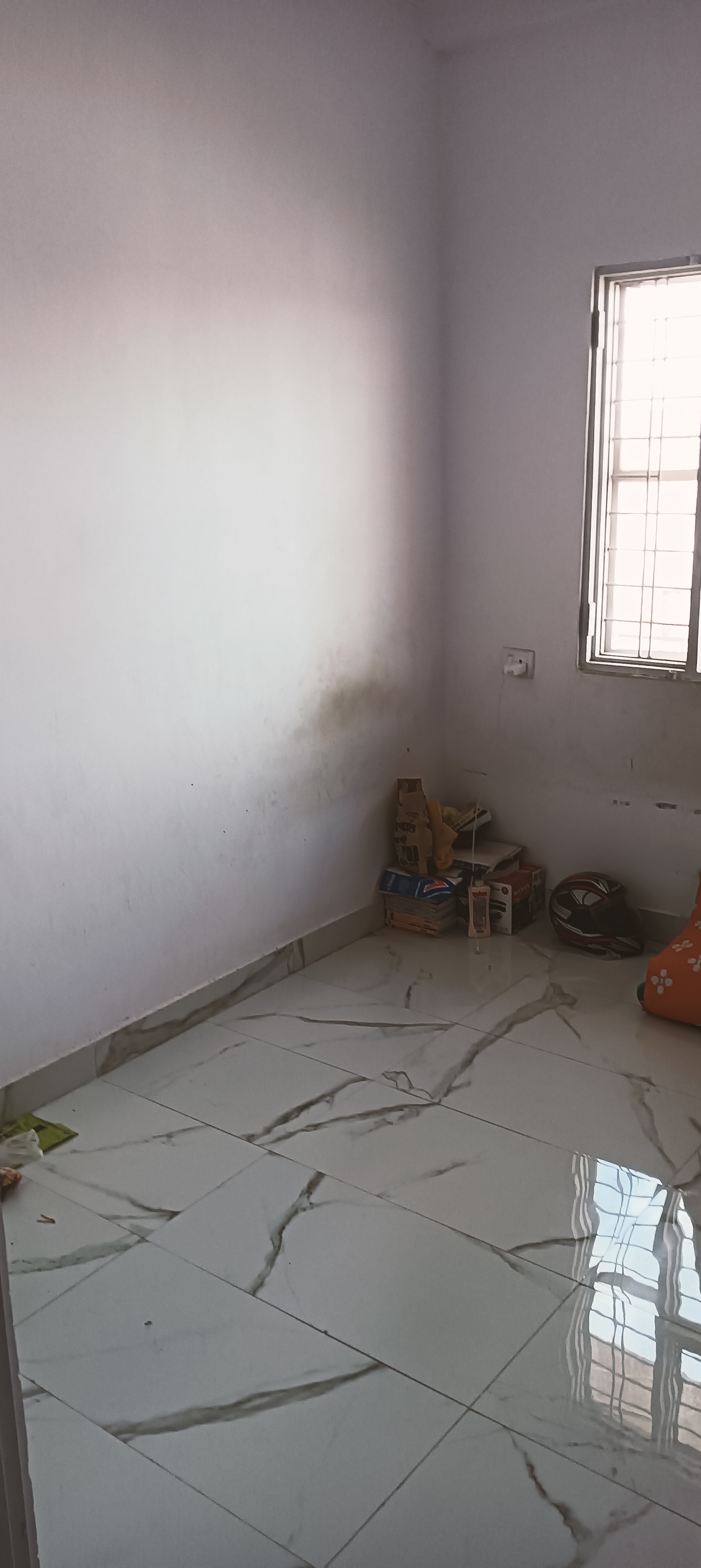 Resale 1 Bedroom 450 Sq.Ft. Apartment in Amrit Pebble Bay Ph II