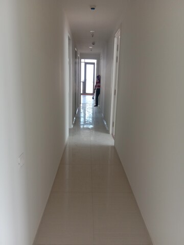Building Lobby in 3 BHK Apartment at Ireo Skyon, Sector 60 – for Rent