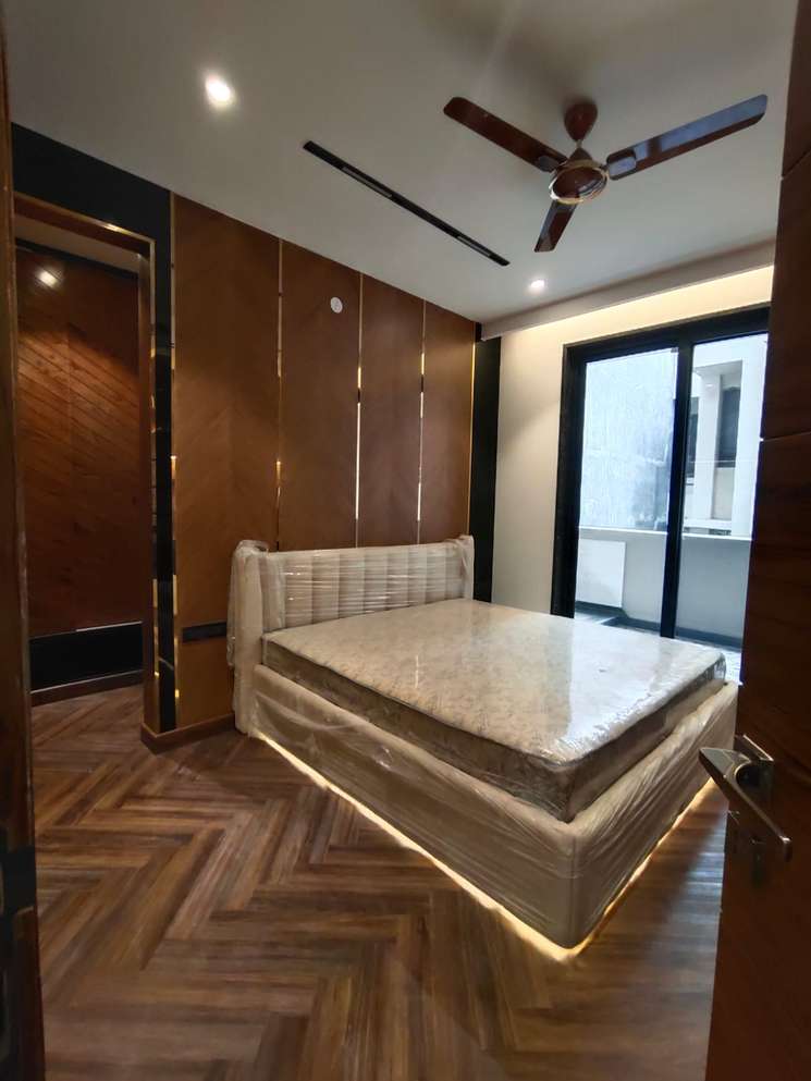 4 Bedroom 275 Sq.Yd. Builder Floor in South City 1 Gurgaon
